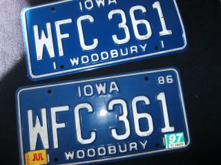 Vintage Pair Iowa 1986 Woodbury Wfc 361 License Plates