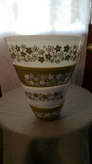 4 Pc Vintage Pyrex Spring Blossom Green / White Mixing Bowl Set 401 402 403 404