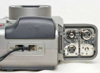 Ricoh RDC - 5300 Vintage Digital Camera (1999) w/64mb Smartmedia 5