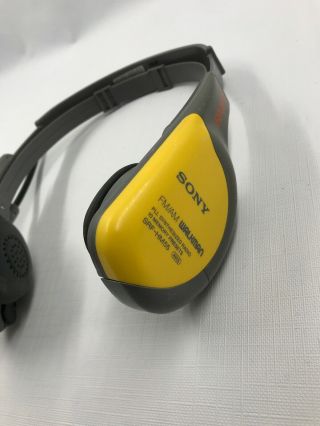 Vintage Sony Walkman Sports SRF - HM55 Radio Yellow Headset 3