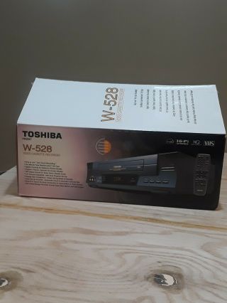 Toshiba W - 528 4 Head Hi - Fi Vcr Commercial Skip