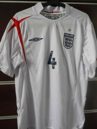 Jersey Retro England Gerrard 2005/2006 Old Football Shirt Umbro Vintage