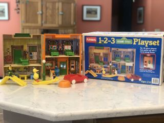 Vintage 1985 Playskool 1 - 2 - 3 Sesame Street Playset House W/ Box Muppets Toy Rad