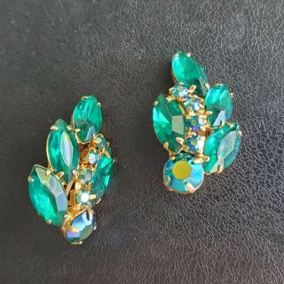 D&e Juliana Vintage Emerald Green Marquise Rhinestone Flower Clip Earrings N136