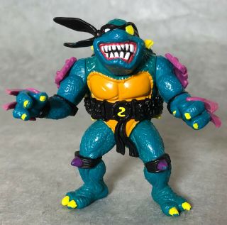1990 Teenage Mutant Ninja Turtles Slash action figure complete vintage TMNT 3