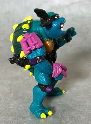 1990 Teenage Mutant Ninja Turtles Slash action figure complete vintage TMNT 5