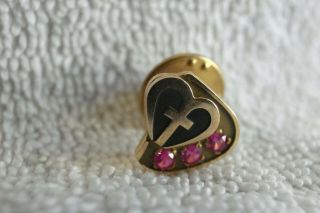 Vintage 10 K Yellow Gold With 3 Rubies Health Care Hospital Anniv Service Pin
