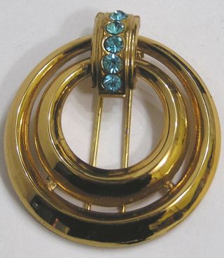 Vintage Jewelry Coro Signed Fur Clip Goldtone With Blue Rhinestone Accents
