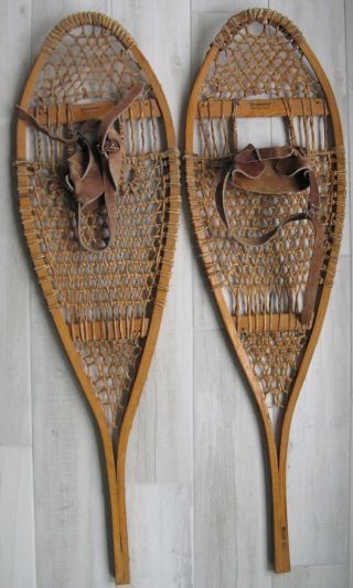 Vintage Wooden Snowshoes Browning 11 1/2 X 40 1/2 Size Cabin Decor