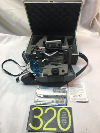 Vintage Polaroid Automatic 320 Land Camera With Flash