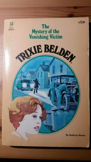 Trixie Belden The Mystery Of The Vanishing Victim 33,  Vintage 1980