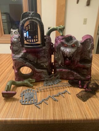 Vintage Masters Of The Universe Snake Mountain Skeltor Castle Playset Motu Heman