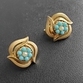 Signed Crown Trifari Vintage Turquoise Pearl Flower Gold Tone Clip Earrings L75