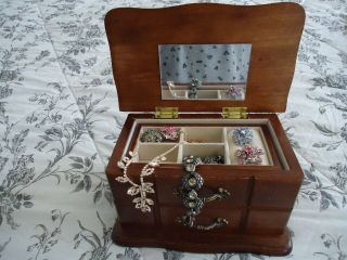 Vintage Cute Wooden Jewelry Box W/ Mirror And Velvet Storage Areas