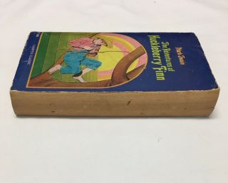 The Adventures Of Huckleberry Finn - Mark Twain - Scholastic - 1962 5