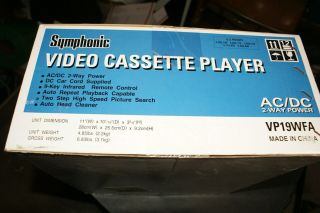 Symphonic VHS Player,  AC/DC Video Cassette Player VP19WFA UNOPEN 3