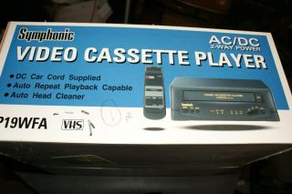 Symphonic VHS Player,  AC/DC Video Cassette Player VP19WFA UNOPEN 6
