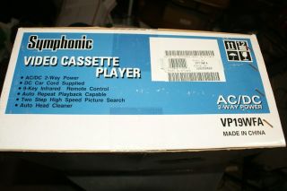Symphonic VHS Player,  AC/DC Video Cassette Player VP19WFA UNOPEN 7