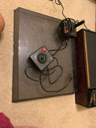 Vintage Atari 2600 Woodgrain Console 2 Controllers And Wood Case (16) Games 5