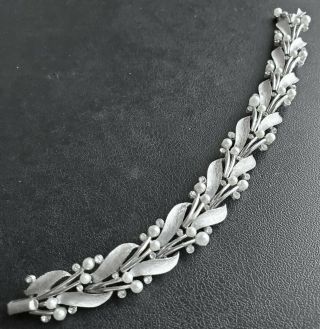 Signed Crown Trifari Vintage Silver Tn Leaf Flower Pearl Rhinestone Bracelet L39
