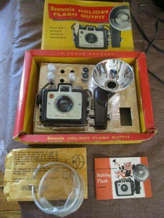Vintage Kodak Brownie Holiday Flash Camera & Kodalite Midget Flasholder W/box