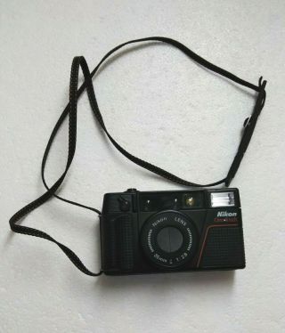 Vintage Nikon One Touch 35mm Point & Shoot Film Camara