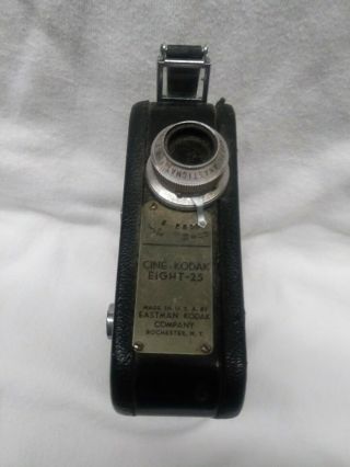 1930 s Cine Kodak Eight Model 25 f 2.  7 8mm Movie Camera Winds Up & Runs w Spools 3