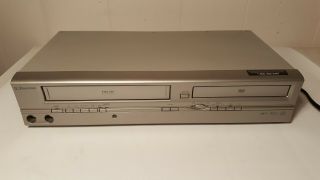 Emerson Dvd Player Video Cassette Vhs Recorder Vcr Combo Model No.  Ewd2204