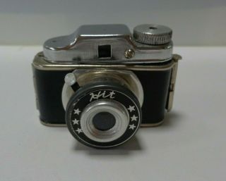 Vintage Japanese Hit Miniature Spy Camera With Case