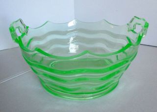 Green Depression Glass Bowl Uranium Vaseline Ocean Wave Ripple Jenkins Vintage