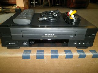 Hifi 4 - Head Vhs Vcr Toshiba W512 With Remote And Cables