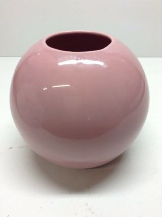 Vintage Royal Haeger - Sphere Vase - Glazed Ceramic - Pink - 9 "
