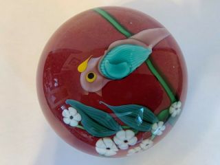1982 Vintage Orient Flume Signed Parrot Flowers Heavy Glass Paperweight 5