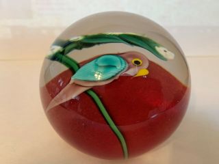 1982 Vintage Orient Flume Signed Parrot Flowers Heavy Glass Paperweight 7