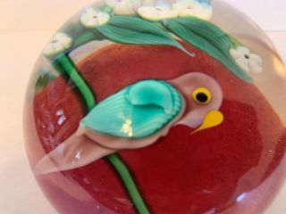 1982 Vintage Orient Flume Signed Parrot Flowers Heavy Glass Paperweight 8