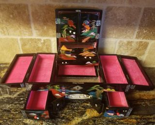 Large VINTAGE BLACK LACQUER HAND PAINTED MUSICAL JAPAN JEWELRY BOX MUSICAL 2