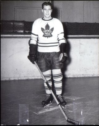 1 - 8 X 10 Vintage Photo Of Busher Jackson - Toronto Maple Leafs Turosky Stamp