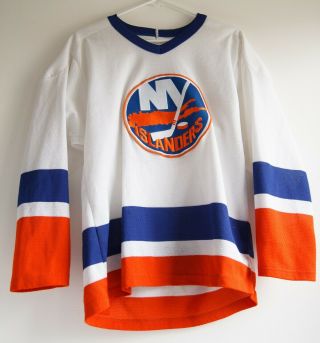 Ccm York Islanders Mens Small Vintage Hockey Jersey