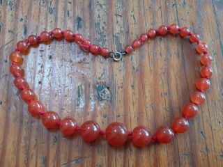 (l38) Vintage Agate ? Bead Necklace 14 Inches Long