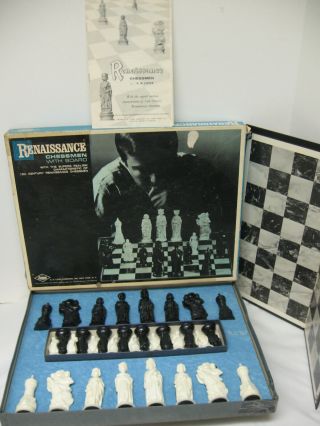 Vtg.  1959 E.  S.  Lowe Renaissance Chess Set Felted Chessmen W/ Board Instructions
