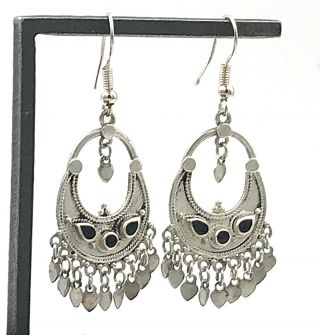 Vintage.  925 Sterling Silver & Onyx Dangling Ornate Cha Cha Wire Earrings