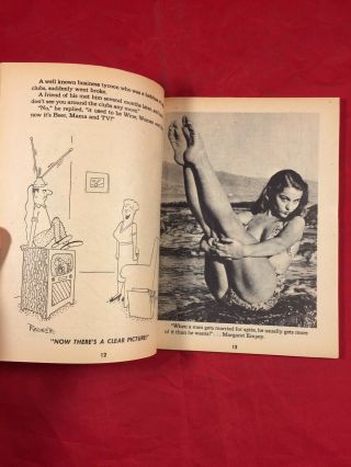 Vtg Oct 1956 Gaze Humorama Mag Bettie Page Diane Webber Bill Ward Girlie Pinups 4