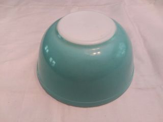 Vintage Pyrex Robin Egg Blue Mixing Bowl 403