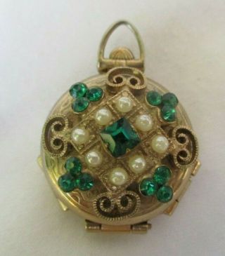 Coro Vintage Locket 4 Picture Fold Out Gold Tone