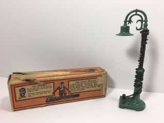 Vintage Prewar Lionel 1922 - 1942 58 Lamp Post Toy Train Accessory