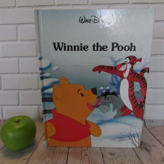 Vintage 1989 Disney Classics Hardcover Winnie The Pooh 8.  5 " X 11.  5 " Penguin Book