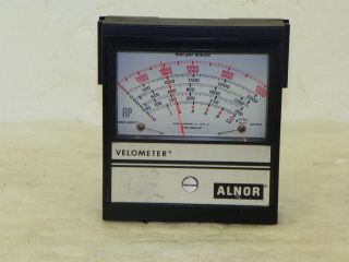 Vintage Alnor Series 6000 - P Velometer 152