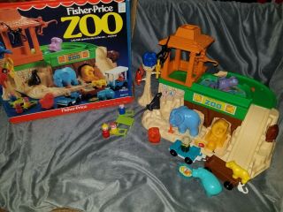Vintage 1984 Fisher Price Little People Play Family Zoo 916 With Box
