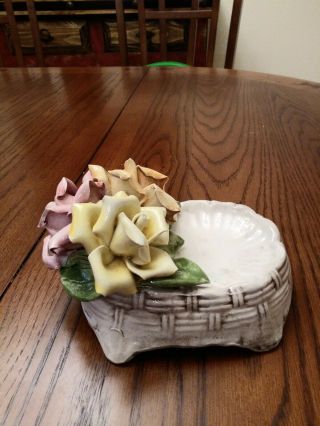 Vtg Capodimonte Italy Porcelain Flower Soap Dish Figurine 5 1/2 " L 2 1/2 " H