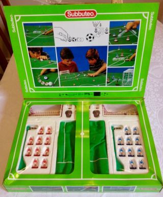Subbuteo Box Set (60140) 1980s Vintage Box And Contents In